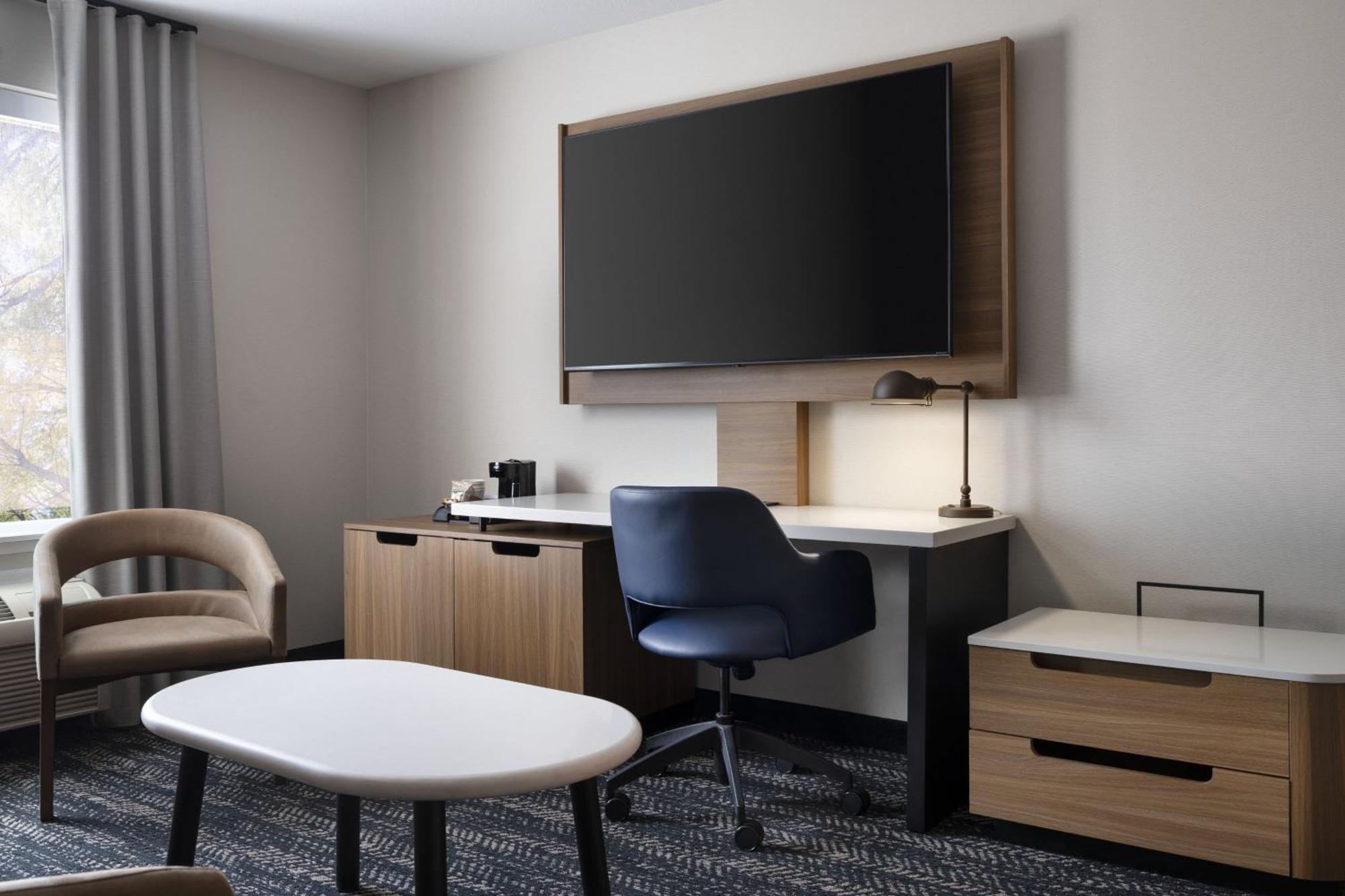 Fairfield By Marriott Inn & Suites Fresno Riverpark Exterior foto