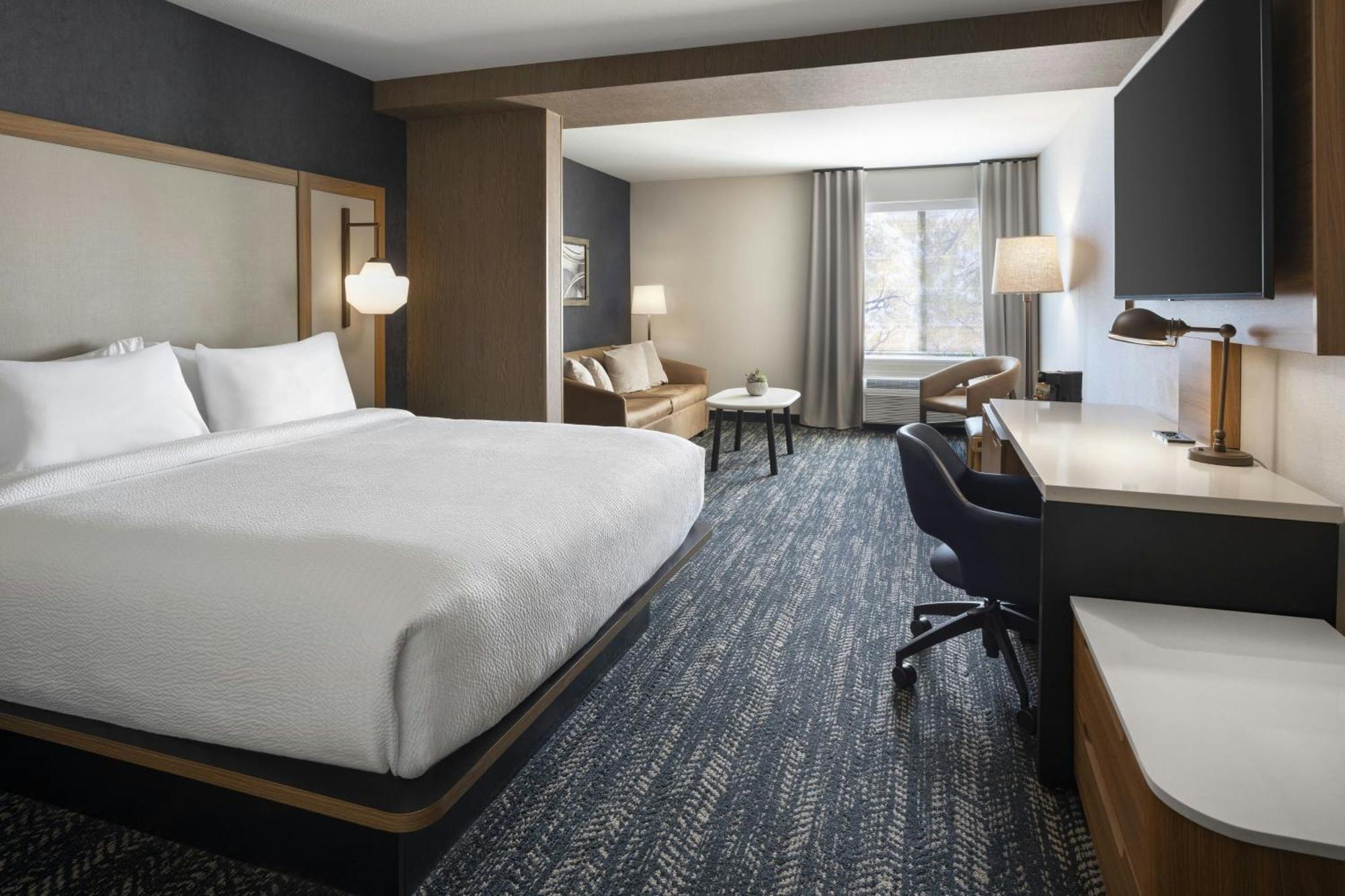 Fairfield By Marriott Inn & Suites Fresno Riverpark Exterior foto